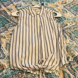 Japna button down top